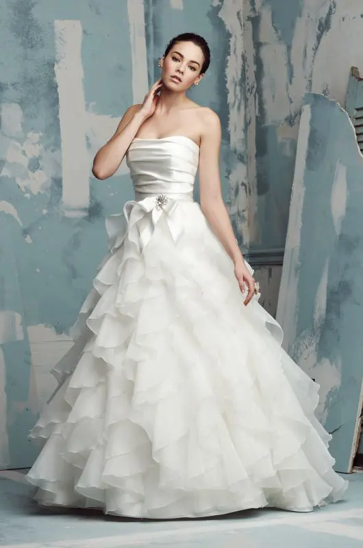 Paloma Blanca Wedding Dress Style 4116