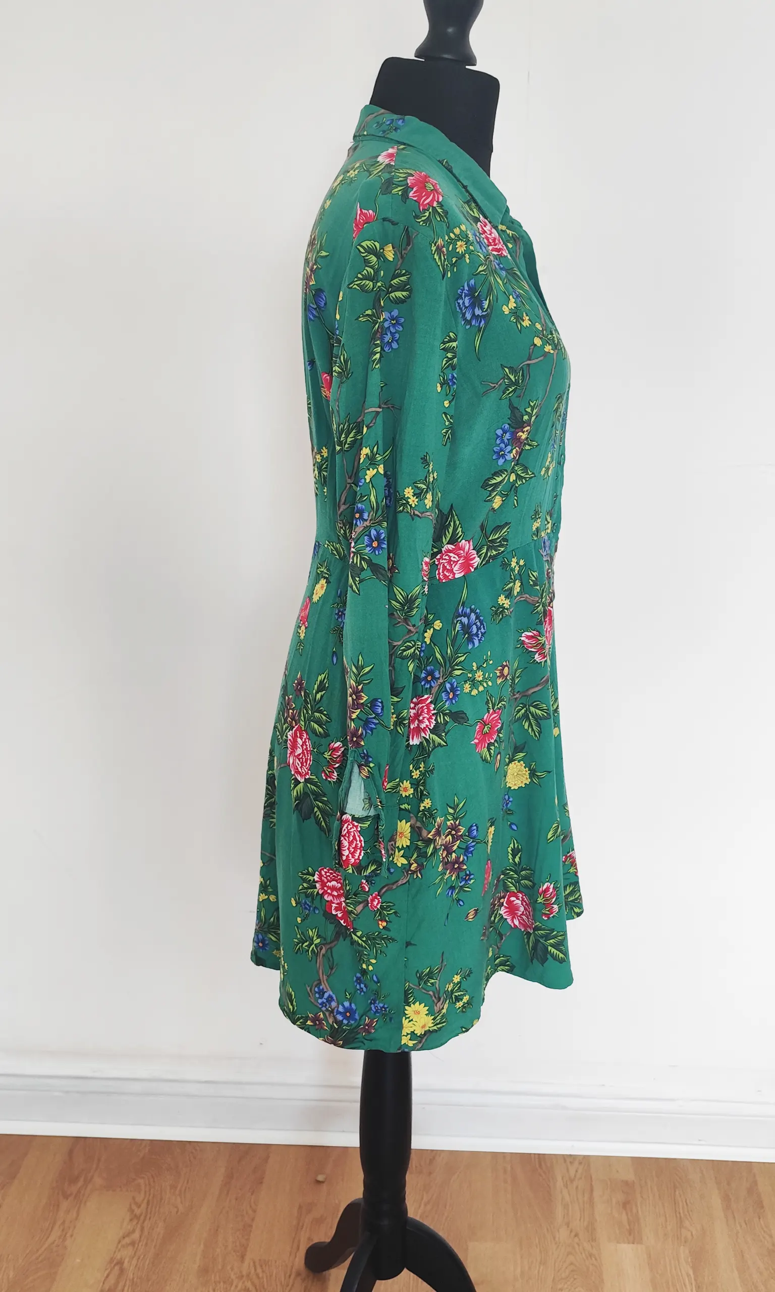 Green Floral Button Down Shirt Dress - Image 4